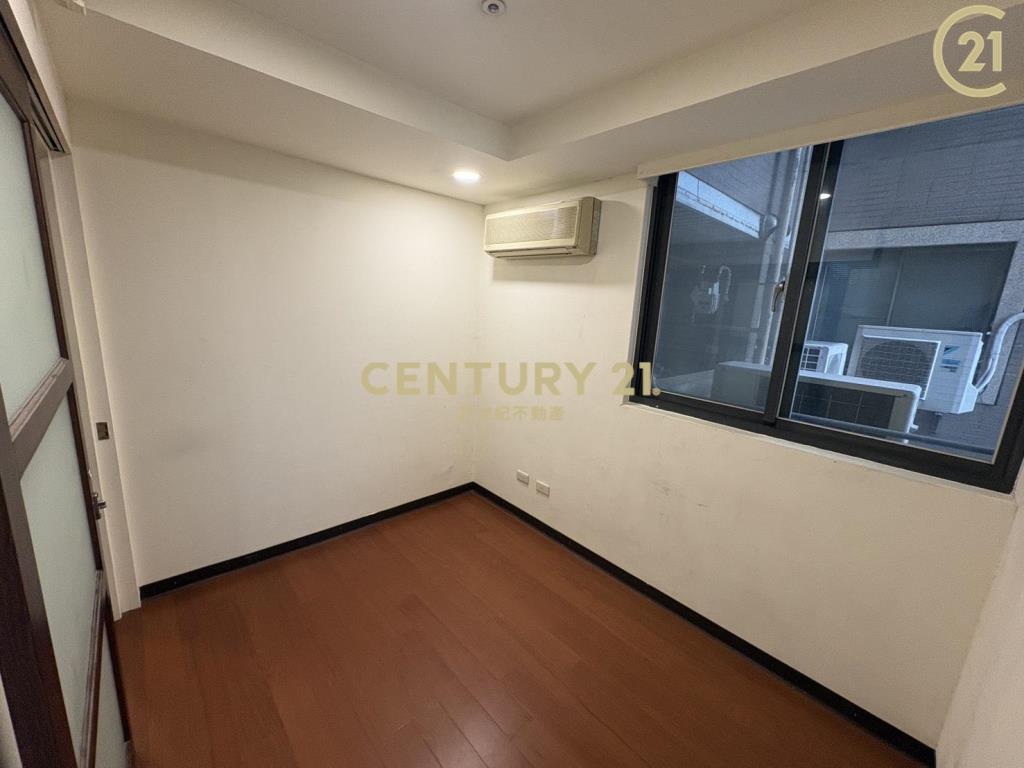 台中科博之星二房