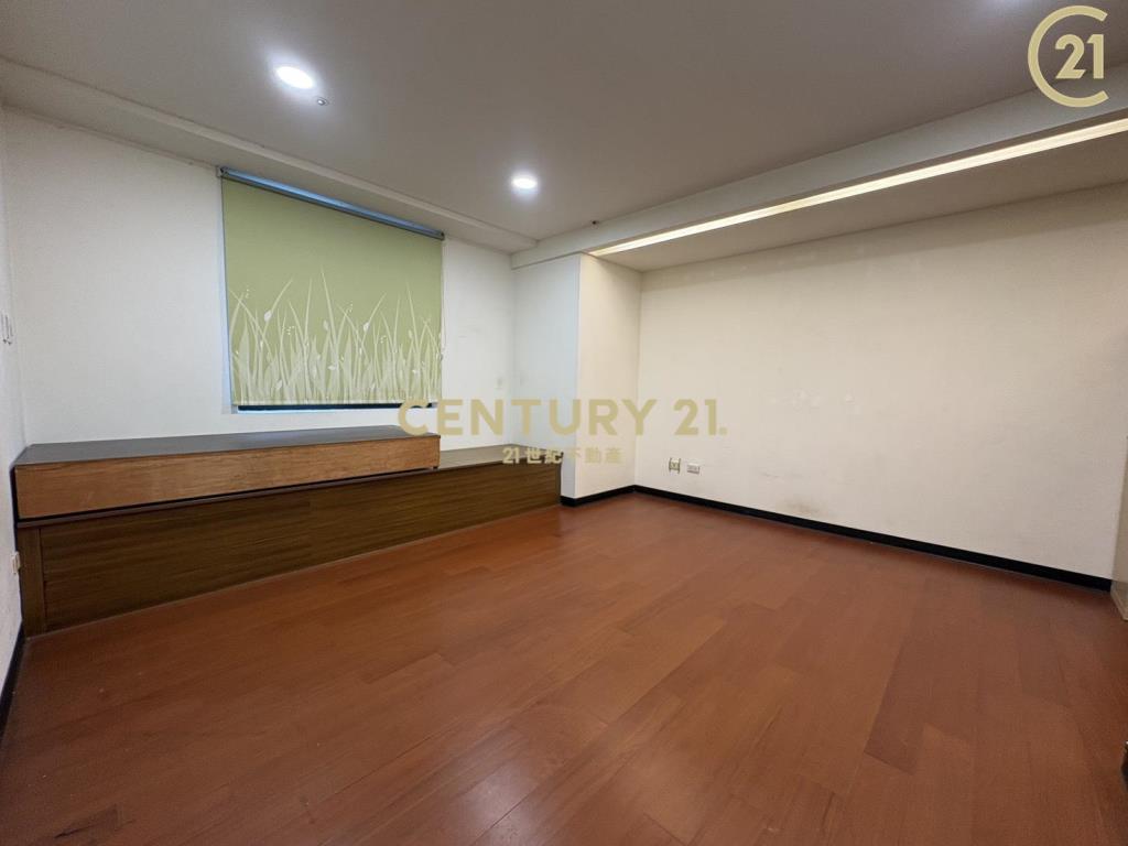 台中科博之星二房