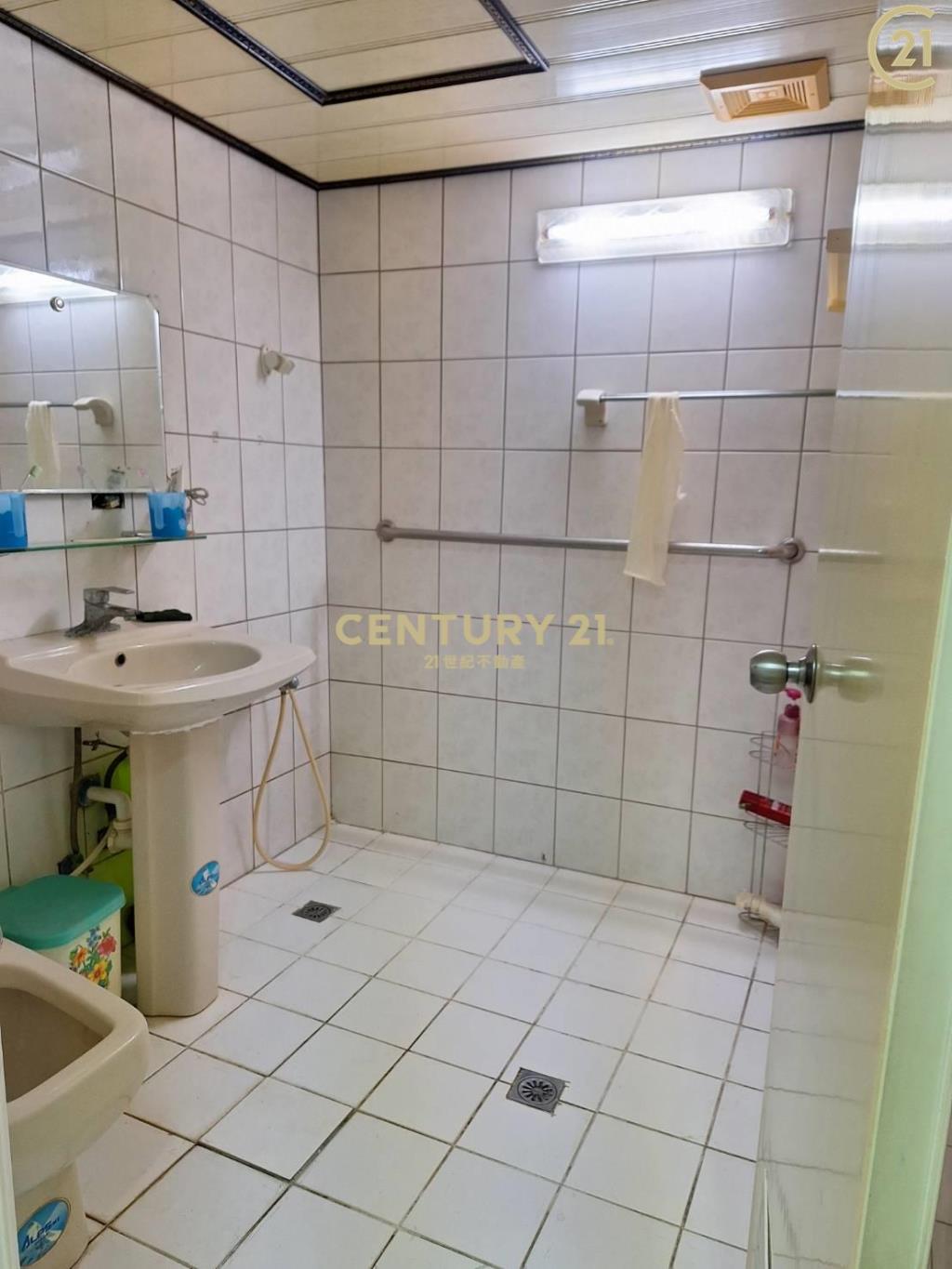 虎尾一房一廳華廈