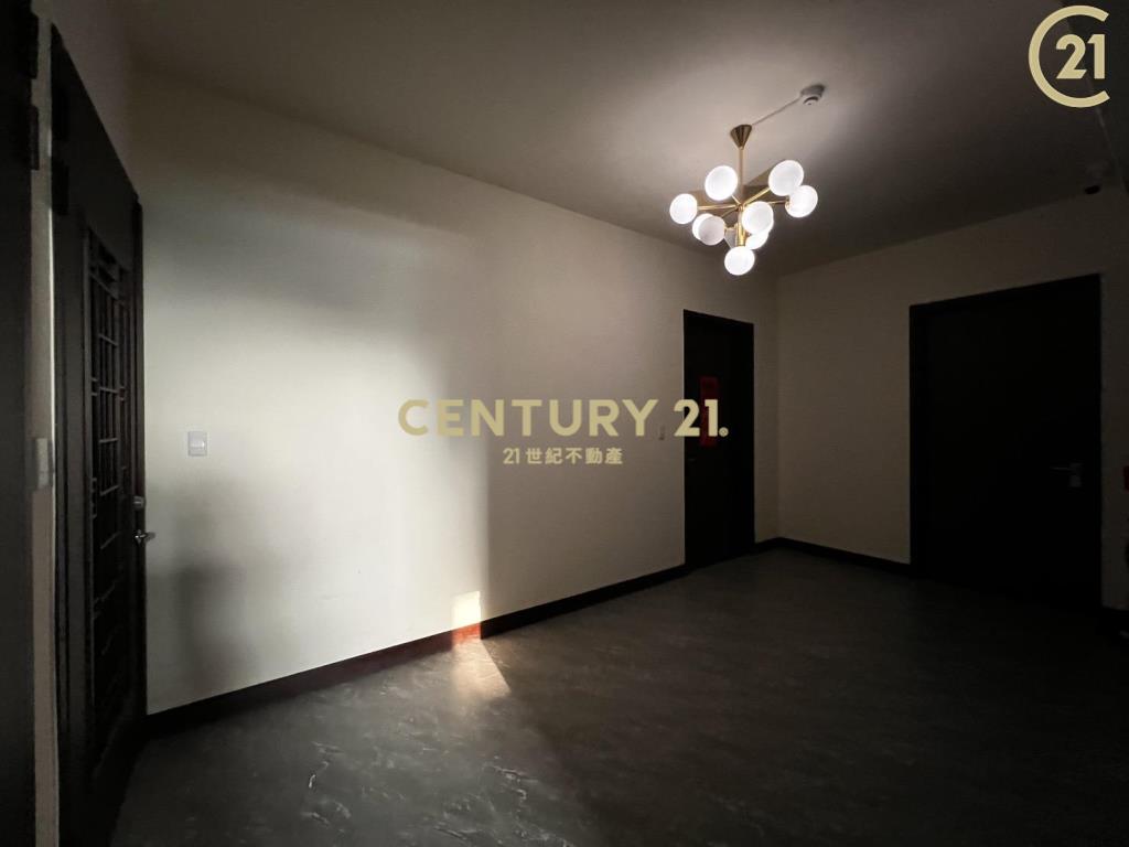 虎尾市中心一房一廳(平車)