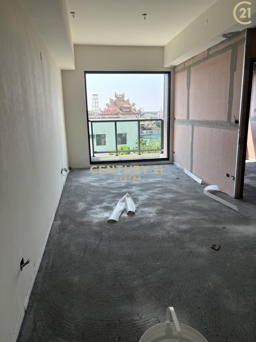 西螺預售三房公寓(平車)