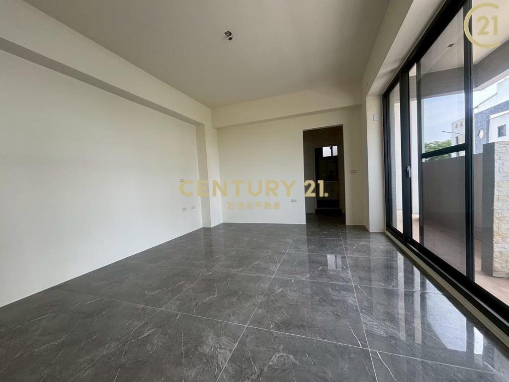 西螺預售三房公寓(平車)