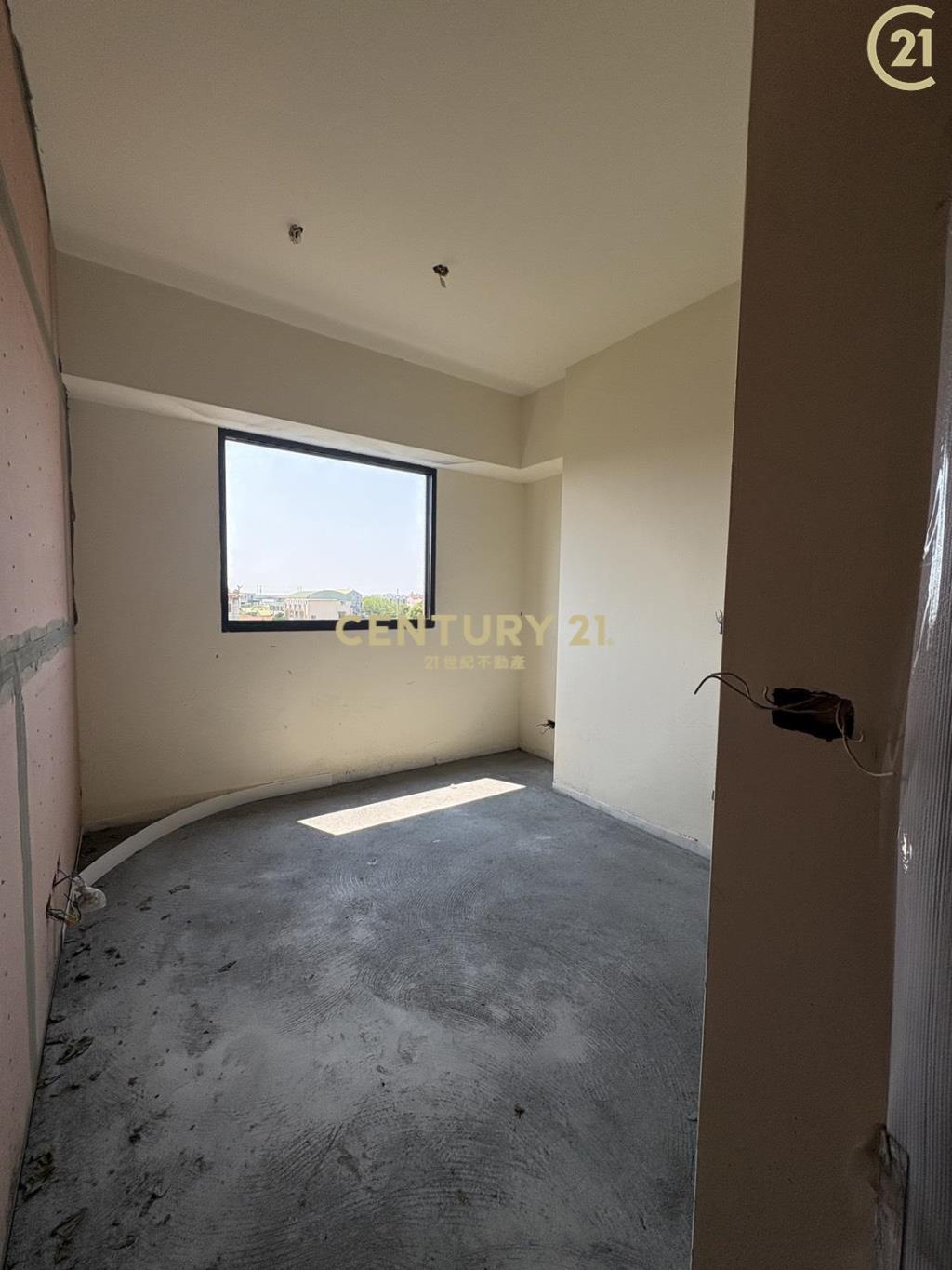 西螺預售三房公寓(平車)