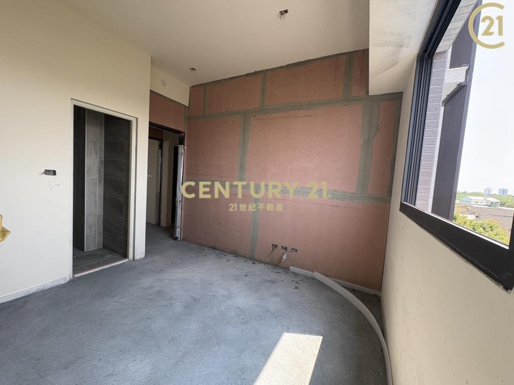 西螺預售三房公寓(平車)