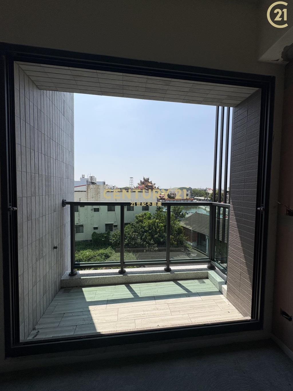 西螺預售三房公寓(平車)