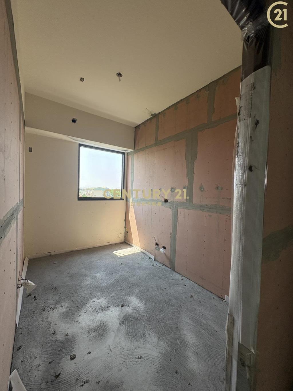 西螺預售三房公寓(平車)