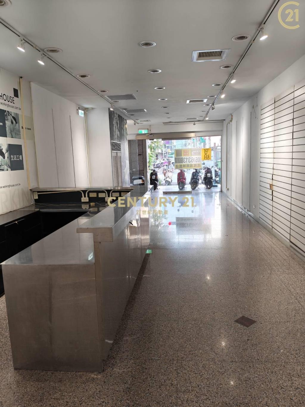虎尾帝王店面