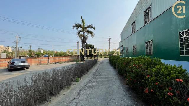 崙背商業區都計內農地 (含合法校舍)