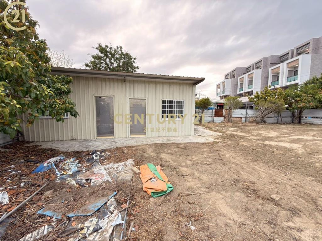 近國姓橋果園農地~社區內 .  有水電