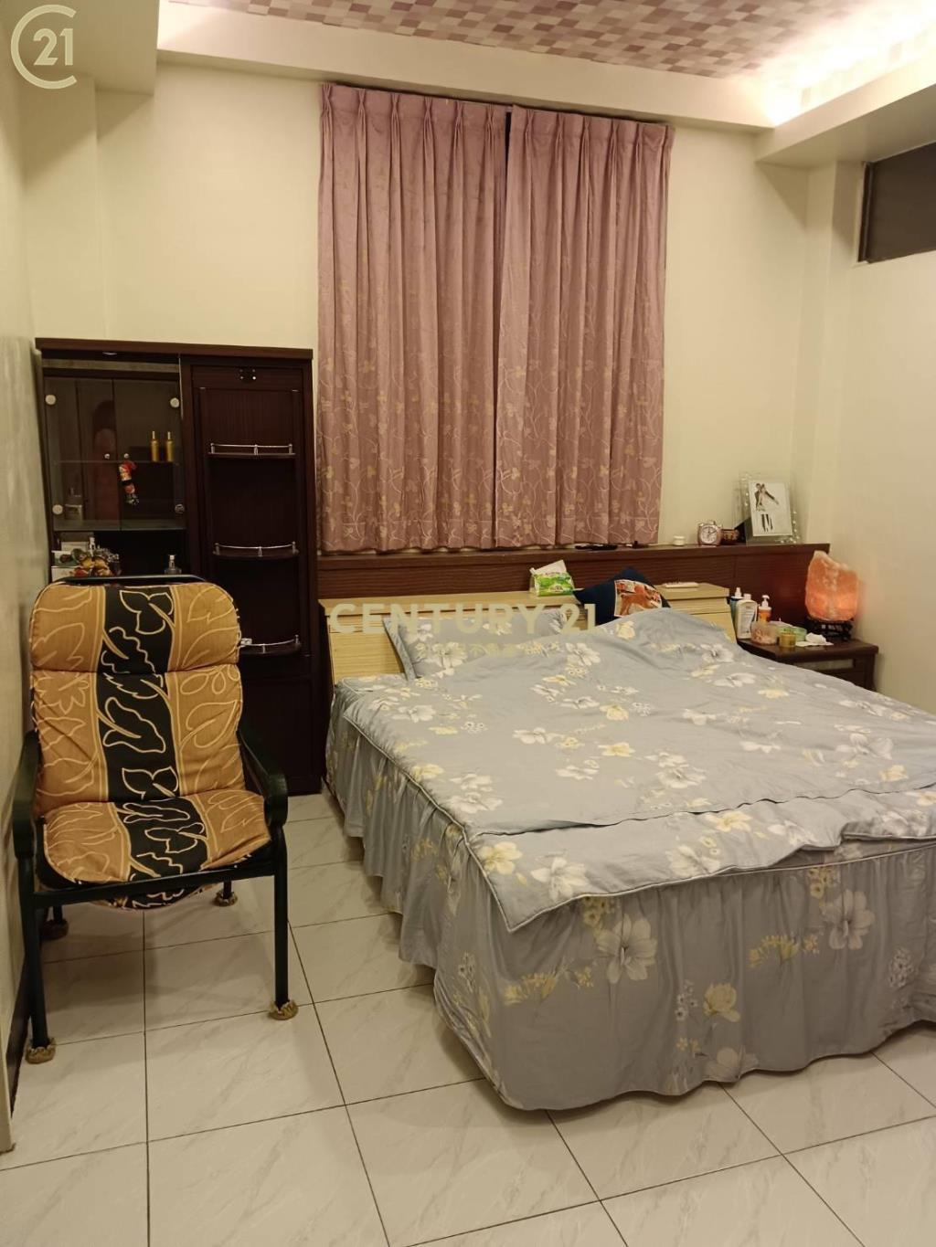 双車庫店住合一美透天