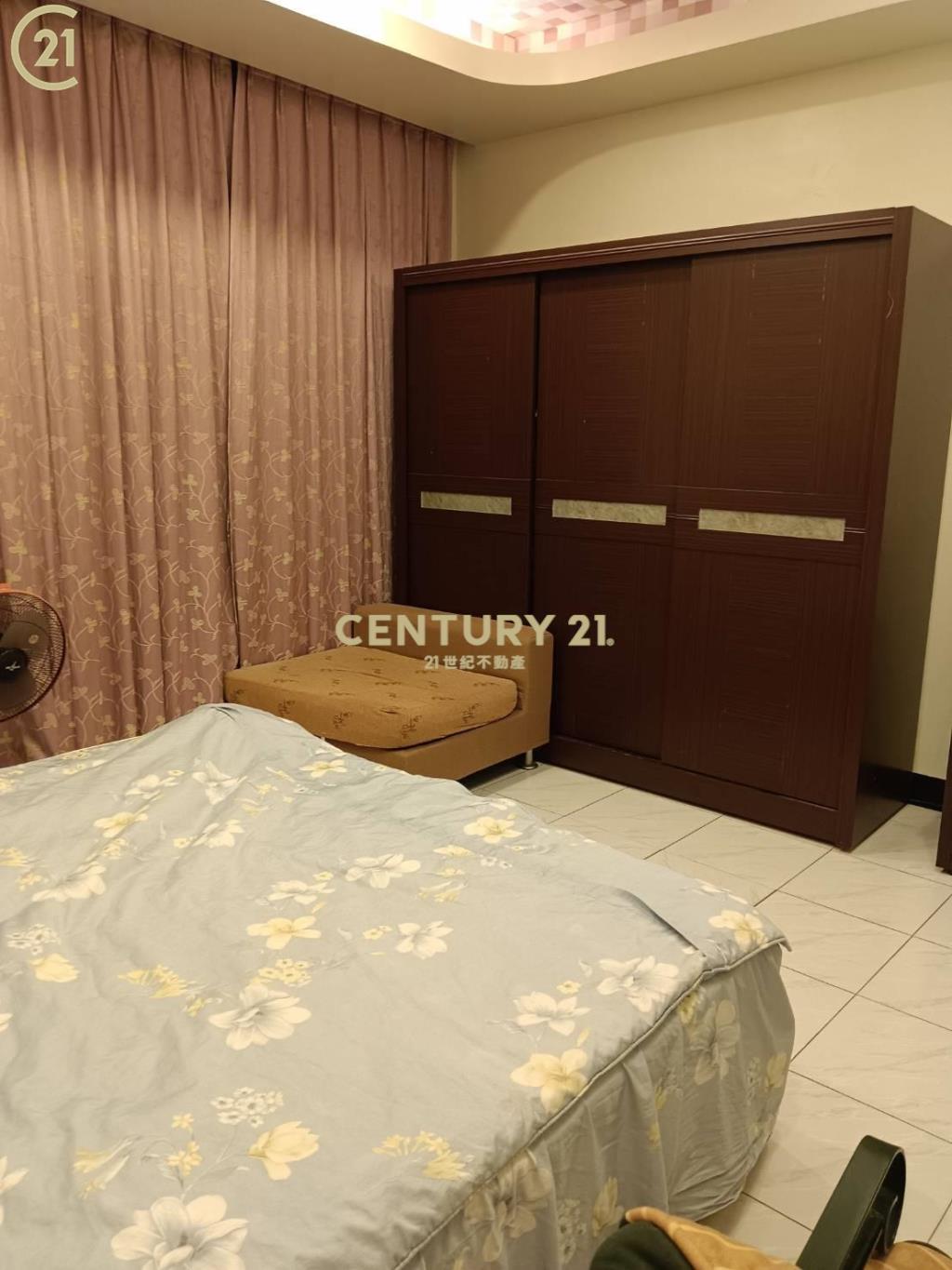 双車庫店住合一美透天