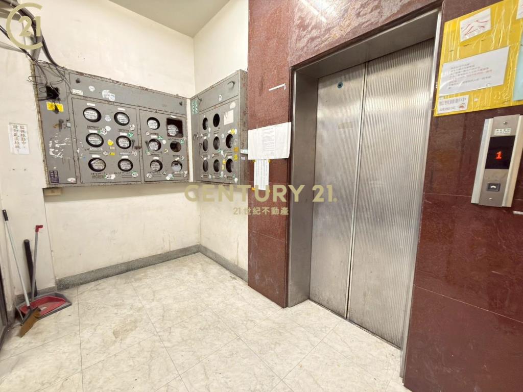 (專)北區和緯路𝟯房電梯華廈