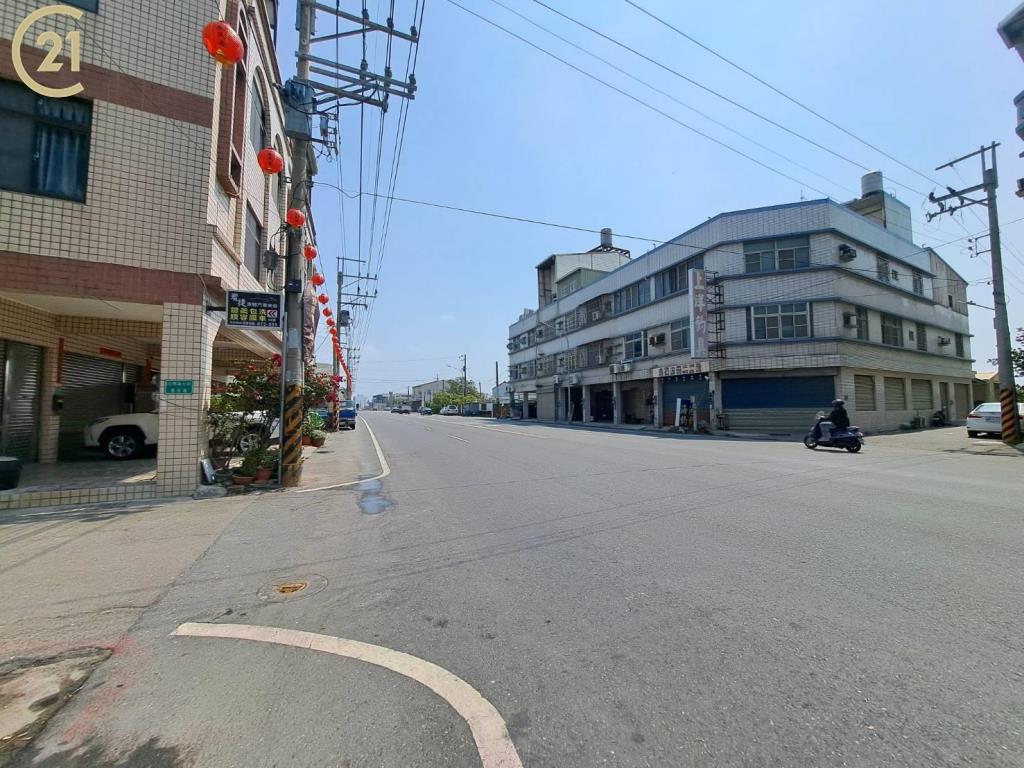 公學路七段20米路邊間美店住
