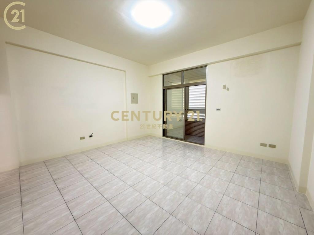 (專)安南國中面公園車墅