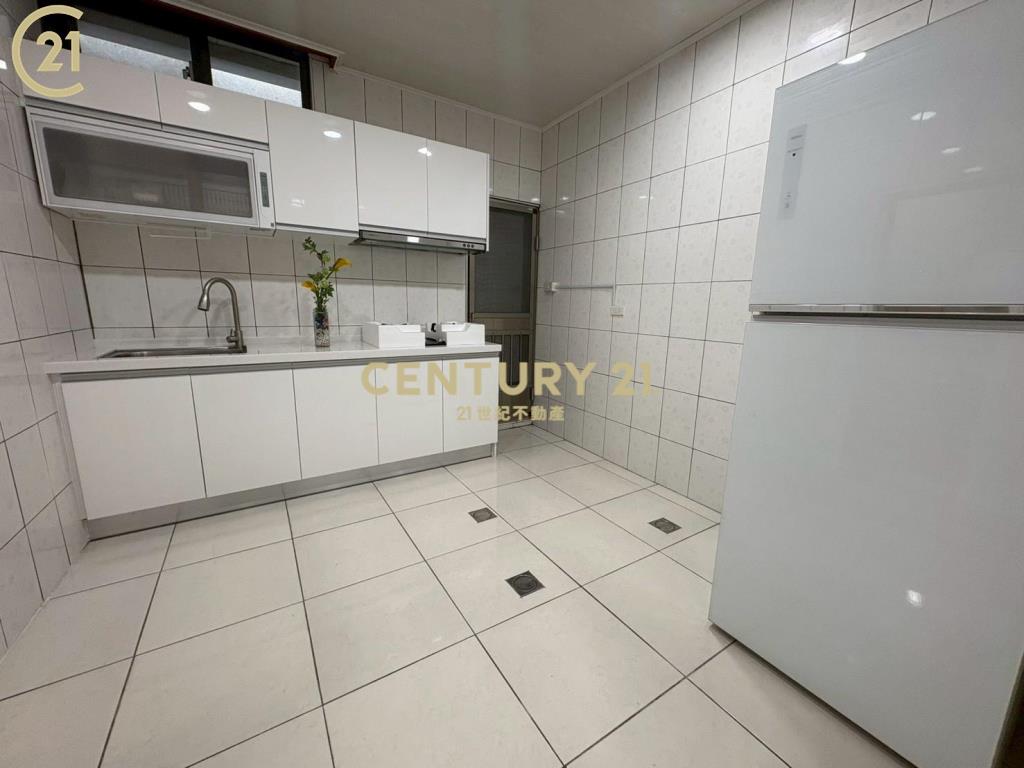 學東國小整修美透天