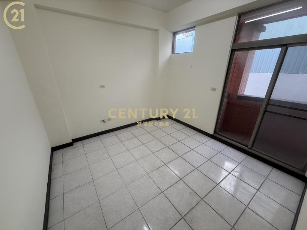 本原街靜巷透天