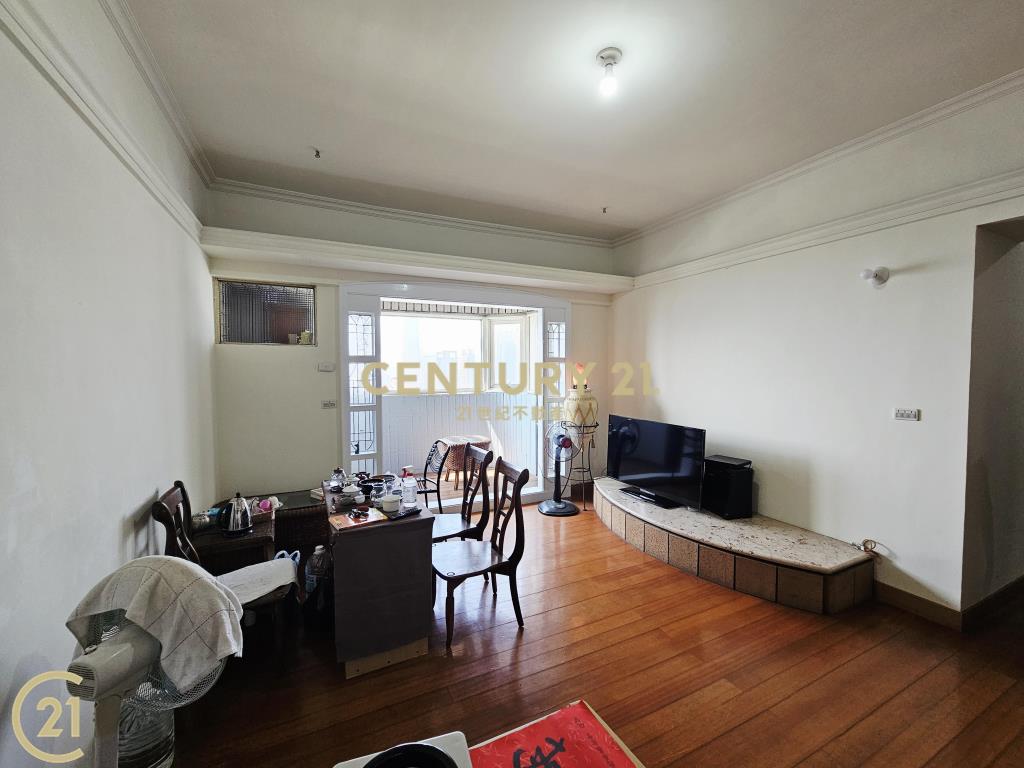 科工館三房車位美宅