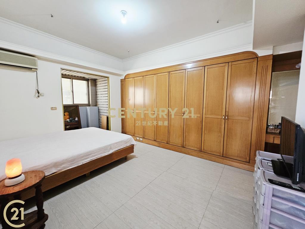 科工館三房車位美宅