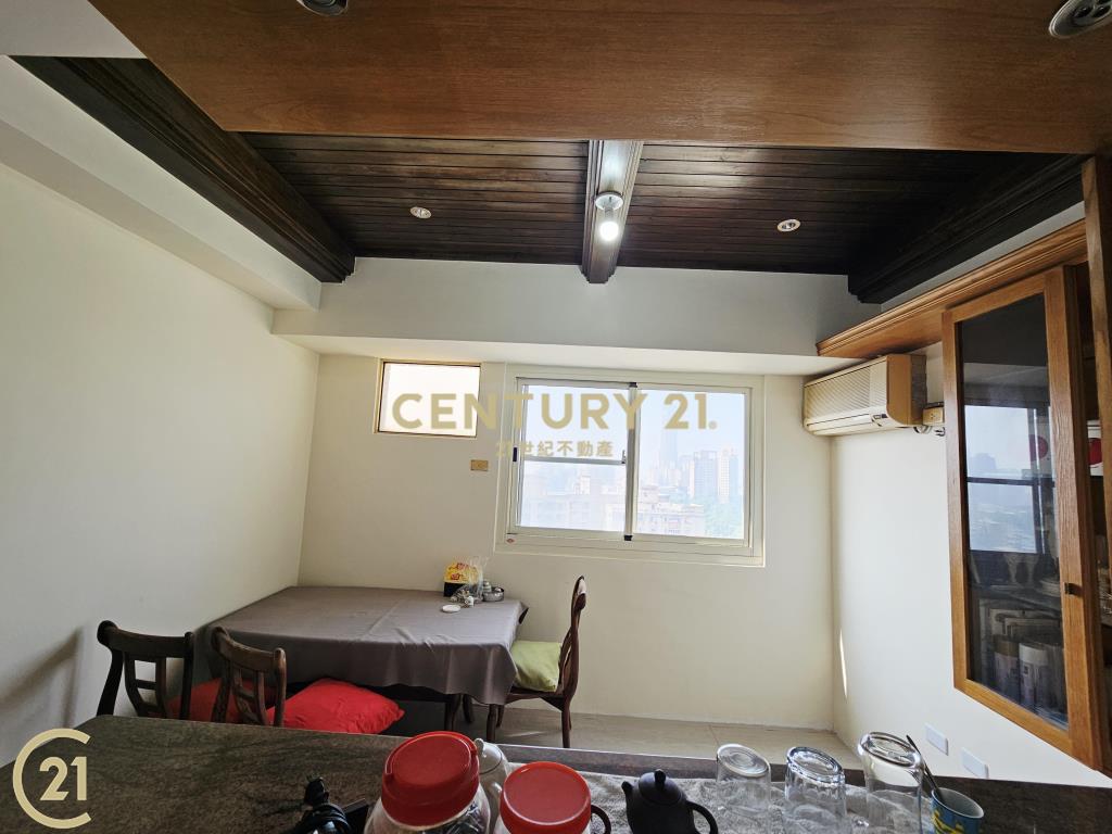 科工館三房車位美宅