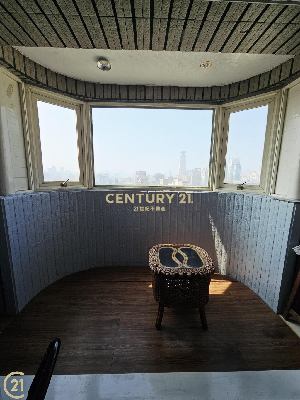 科工館三房車位美宅