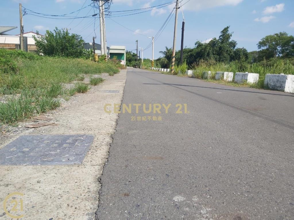 鳥松都計內大面寬廠房農地