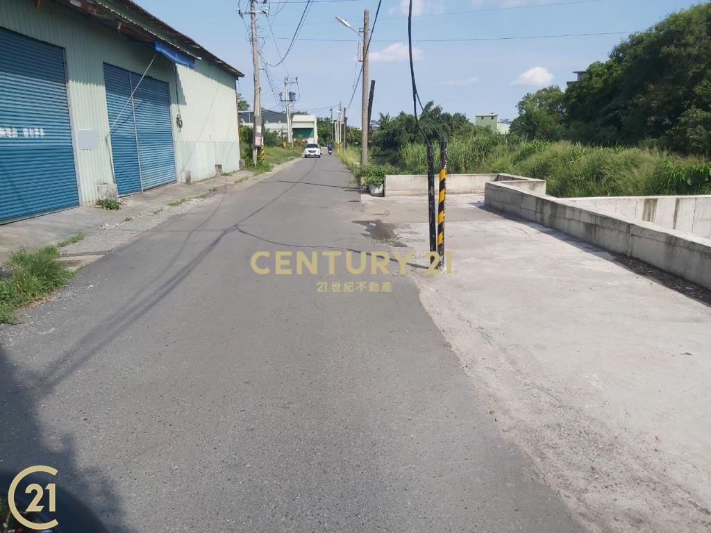 鳥松都計內大面寬廠房農地
