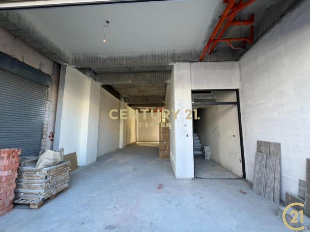 中華路金賺電梯店住B