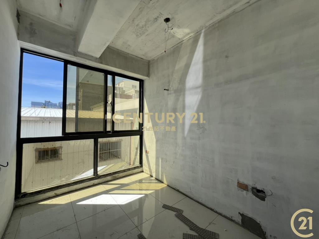 中華路金賺電梯店住B