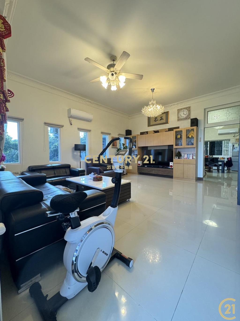 無敵景觀稀有合法農舍