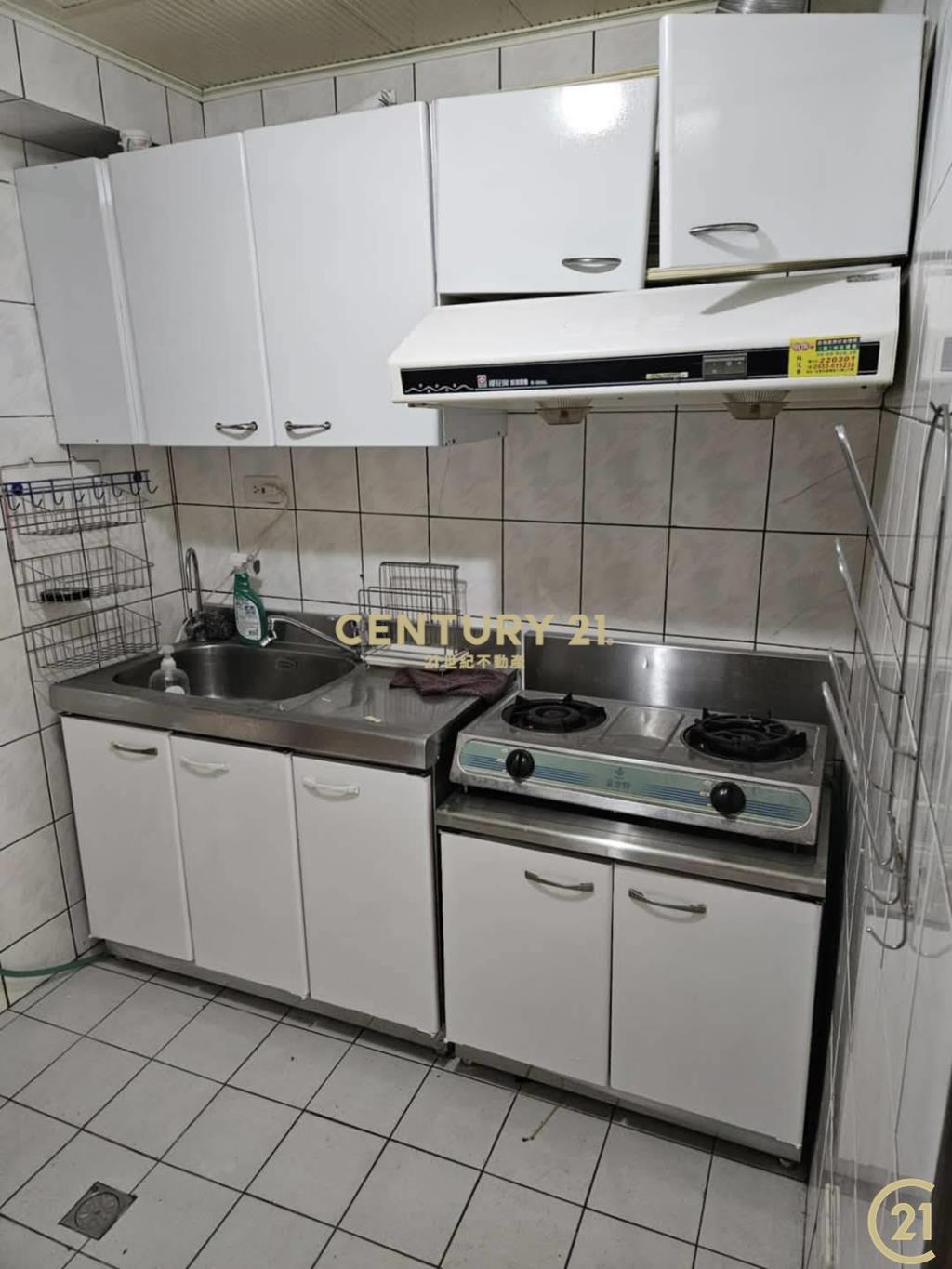 東方大鎮2房附平面車位