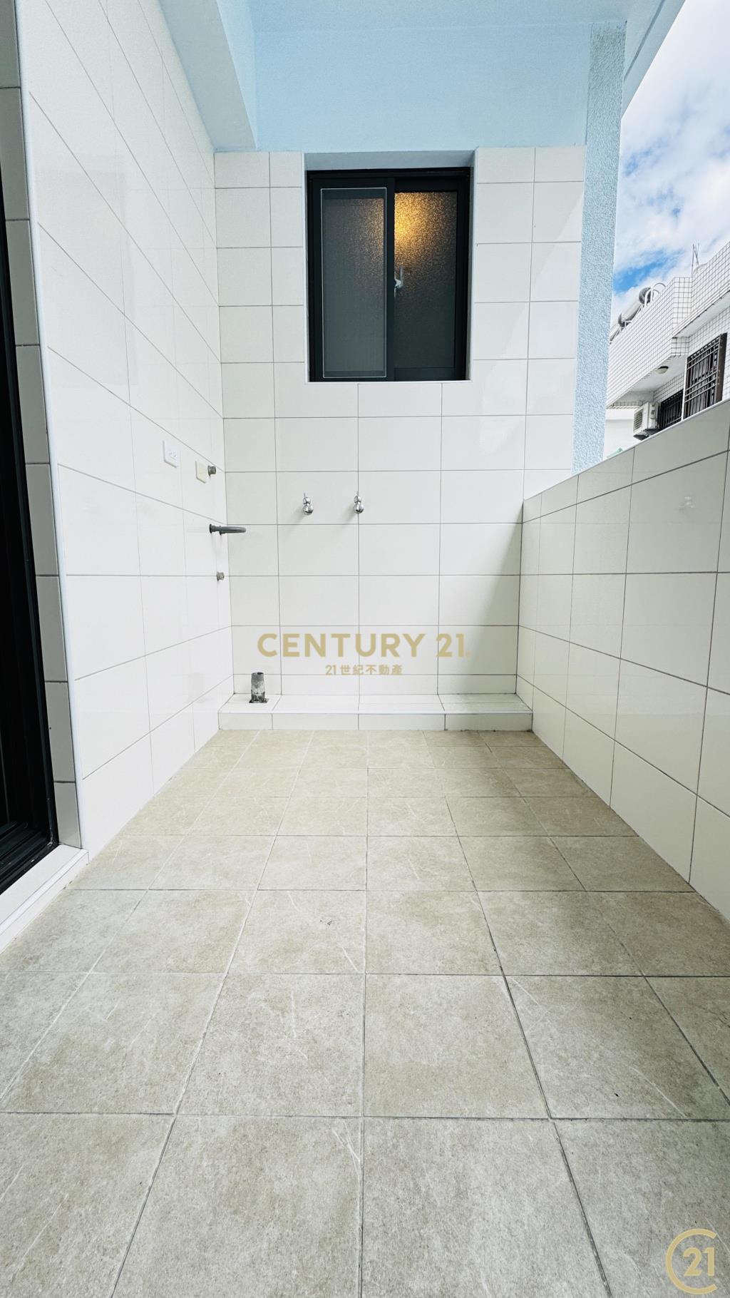 仁七街大地坪別墅