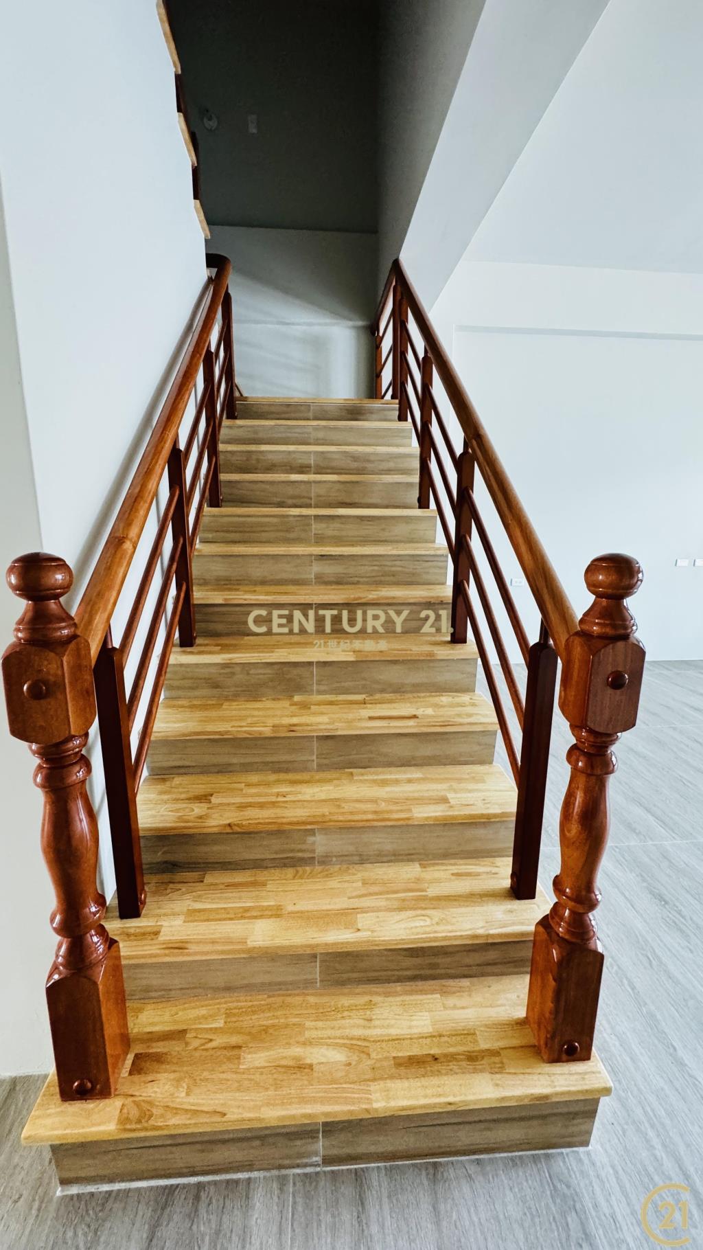 仁七街大地坪別墅