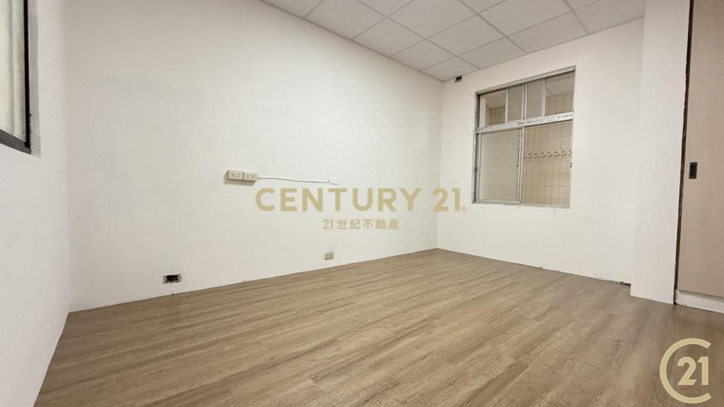 更生路診所街黃金地段店面