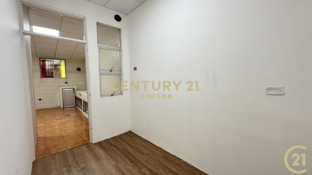 更生路診所街黃金地段店面