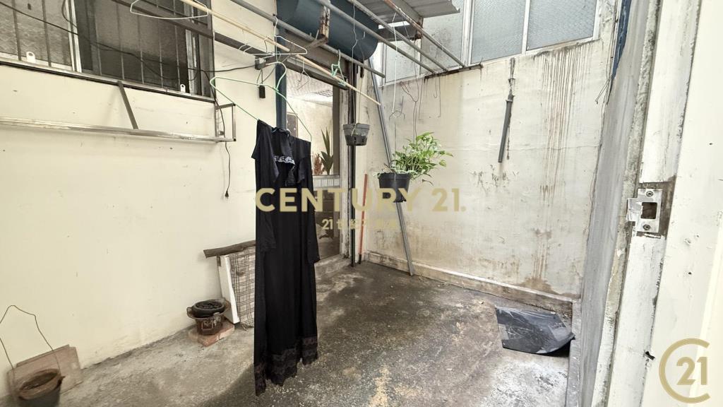 更生路診所街黃金地段店面