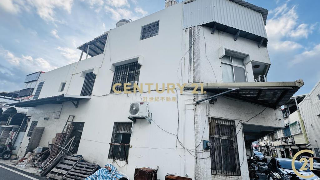 明星三學區邊間透天