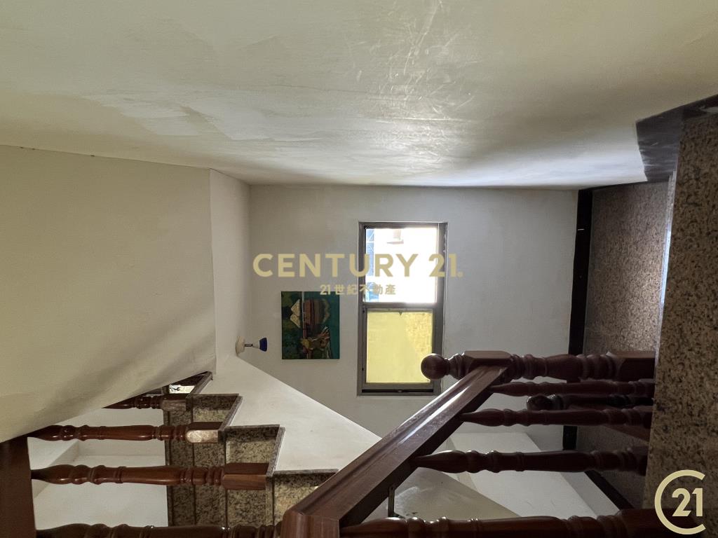 小天母邊間優質車庫別墅