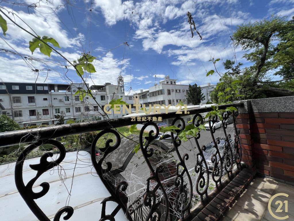 小天母邊間優質車庫別墅