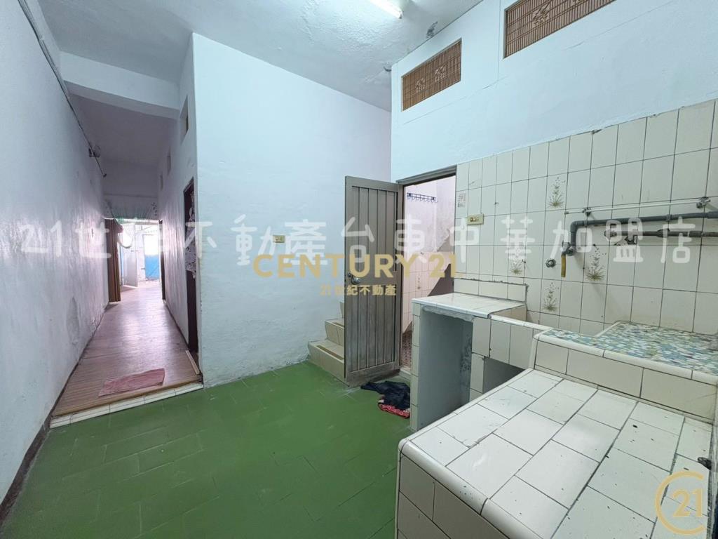 蘭州街1+1小資房