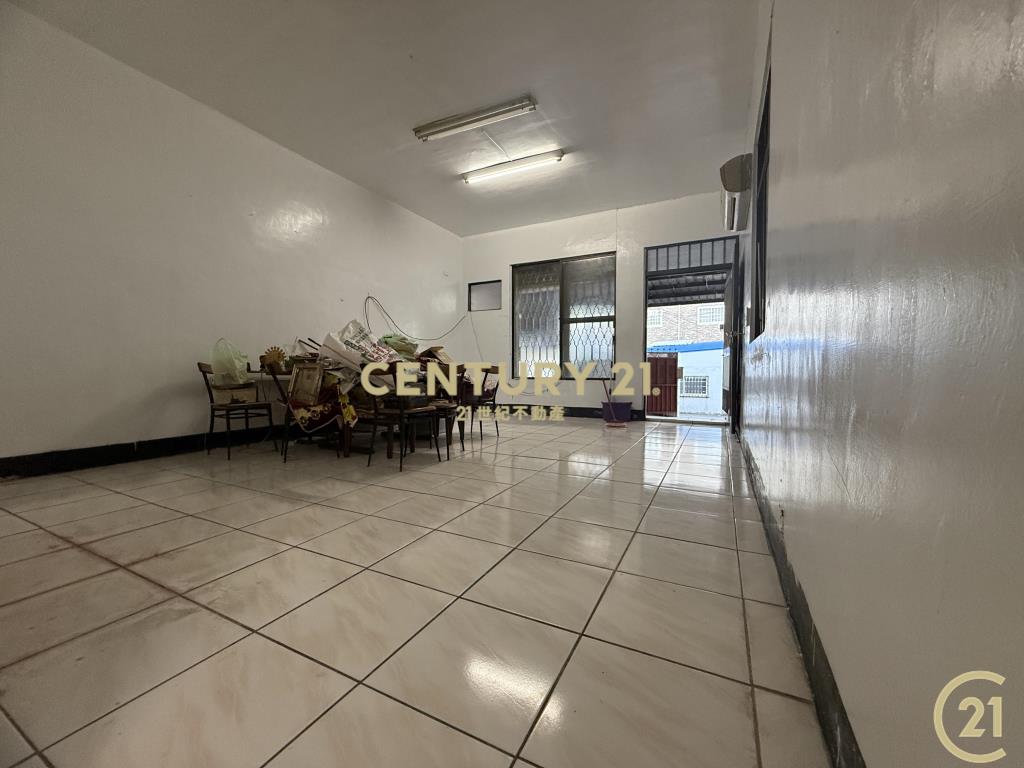 大地坪雙車庫近貴族巷內大面寬別墅