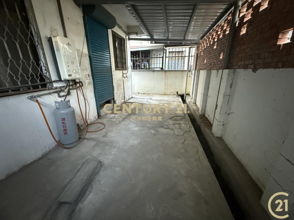 大地坪雙車庫近貴族巷內大面寬別墅