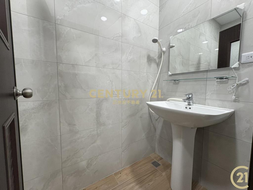 大南王商圈2房車位電梯華廈