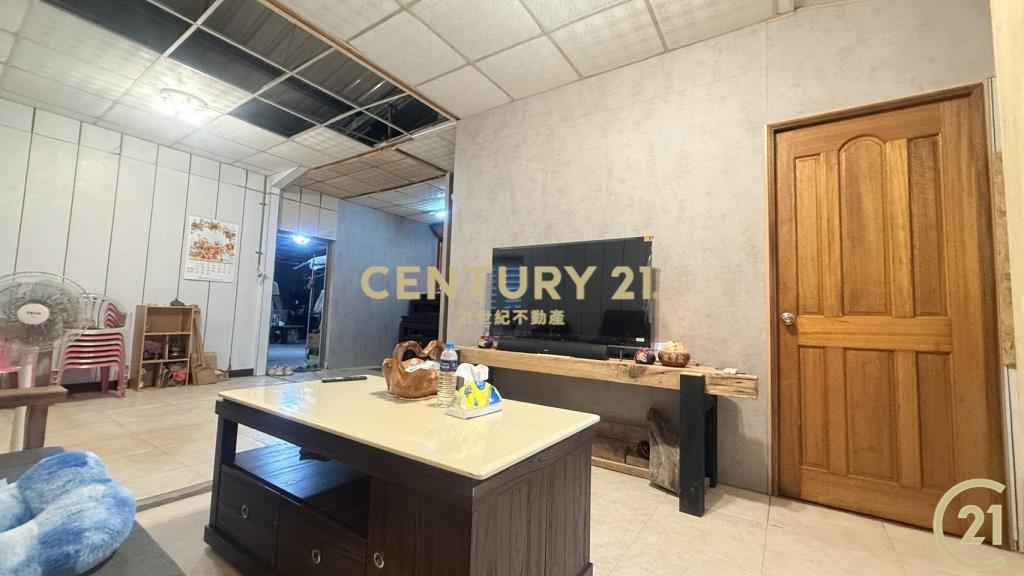 市郊有房有倉庫8分農地