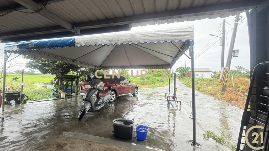 市郊有房有倉庫8分農地