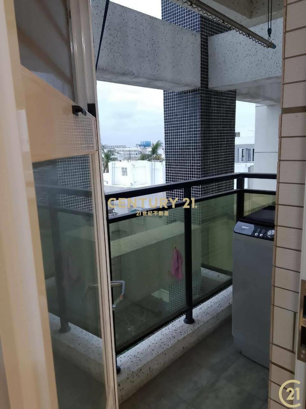 龍萊平車亮眼2房