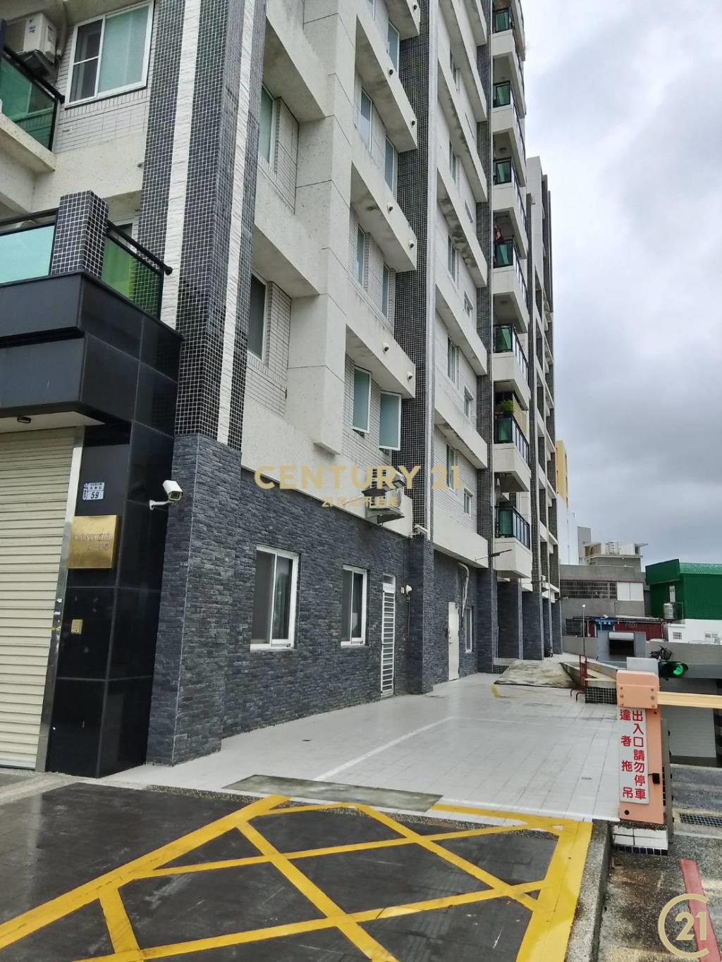 龍萊平車亮眼2房