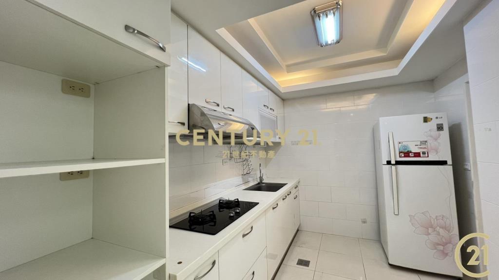 鍾愛一生1F公寓