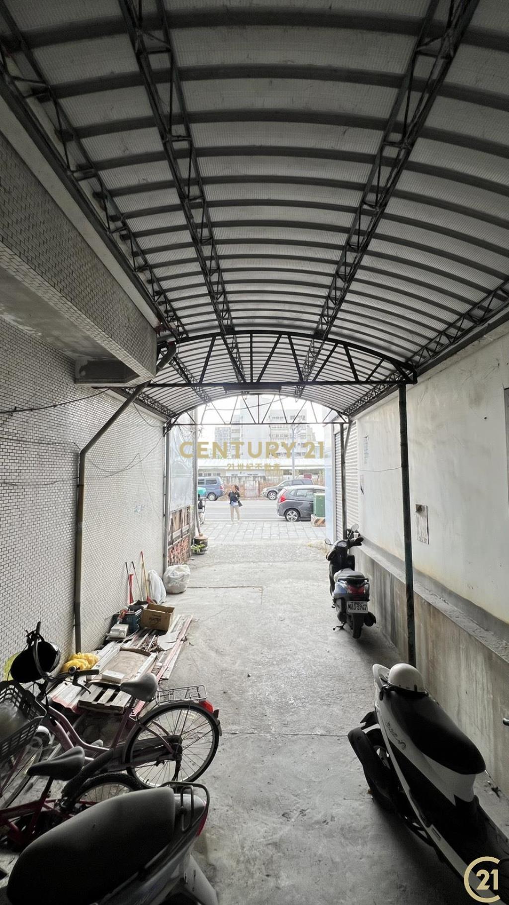 鍾愛一生1F公寓