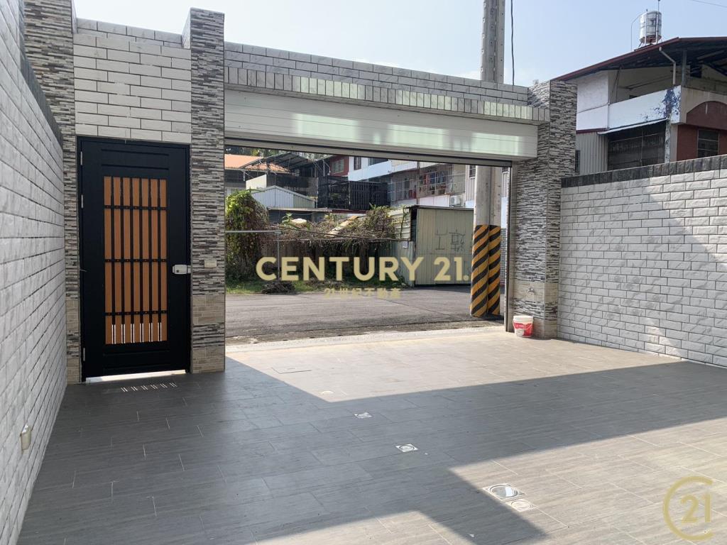 南橫旁鄰甲仙國中全新雙併別墅A