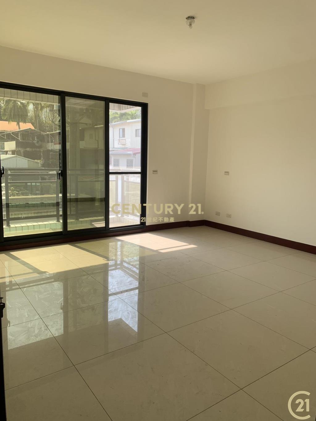 南橫旁鄰甲仙國中全新雙併別墅B